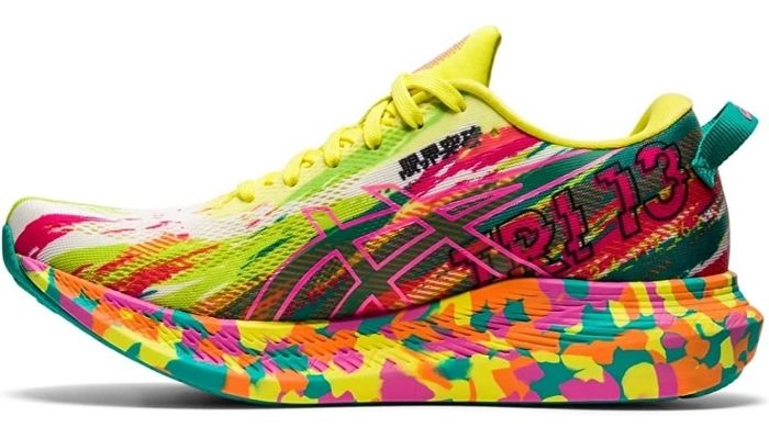 Noosa Tri 13 Sneakers By Asics