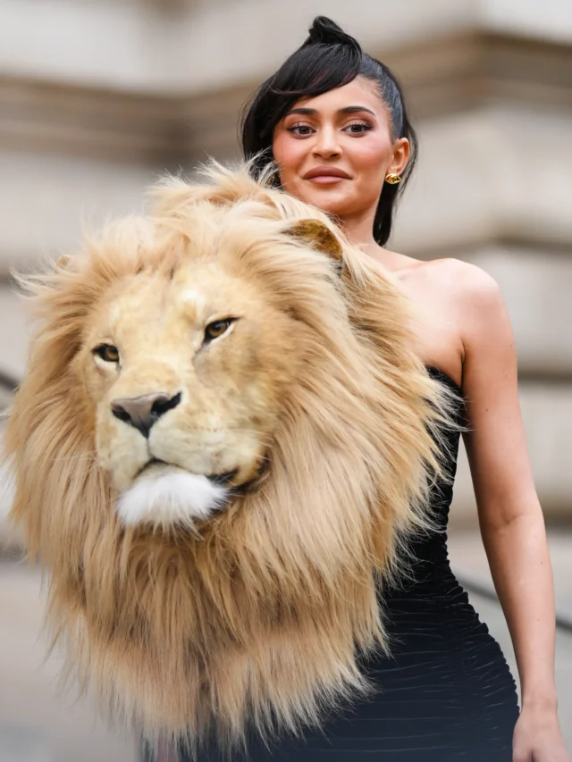 Kylie Jenner Wearing A Lion Head Costume
