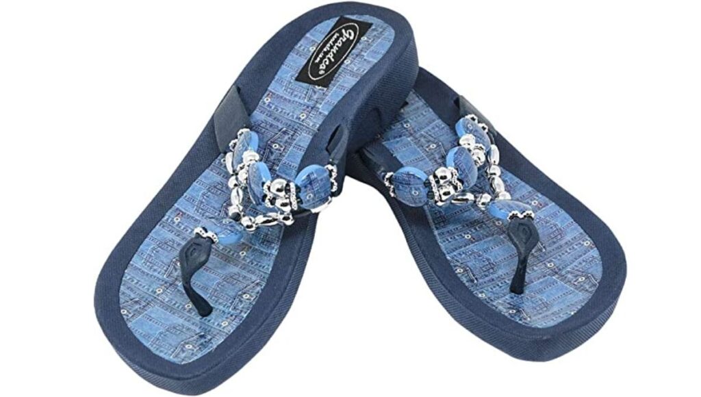 10 best denim sandals for women who are comfortable for walking in 2023