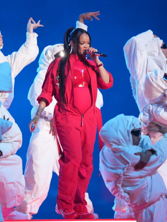 Take a look at Rihanna's pregnancy outfits