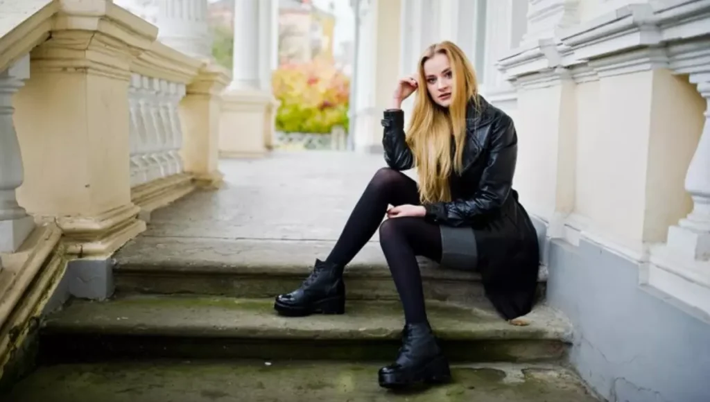 Finding the Perfect Black Chelsea Boots for Women