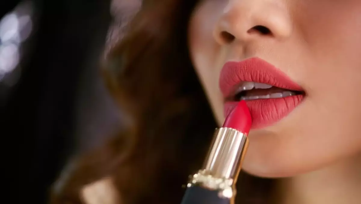 Enhance Your Lips Game with Revlon Glass Shine Lipstick