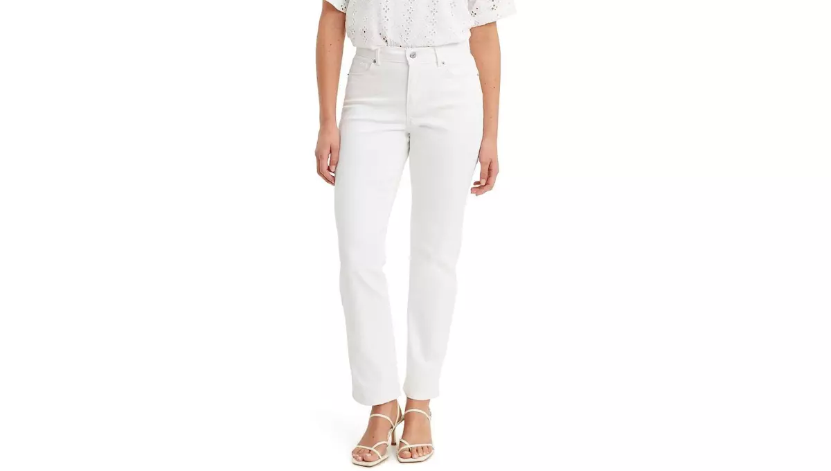 Levi's Women's Classic Straight Jeans