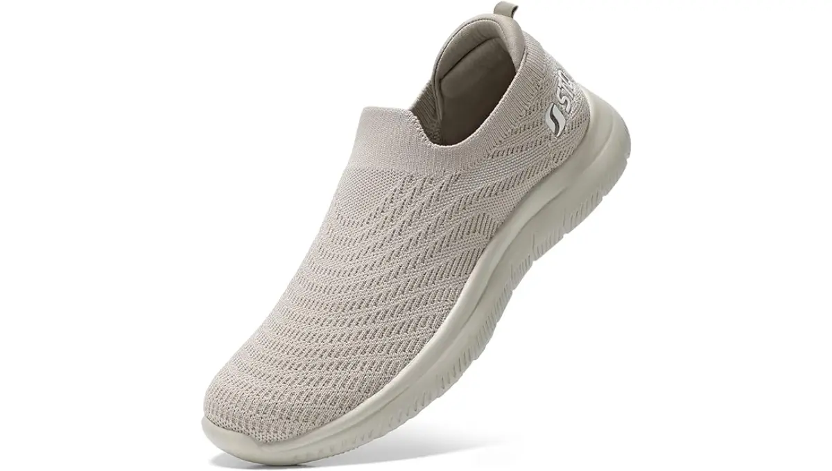 STQ Women's Arch Support Slip-On Sneakers