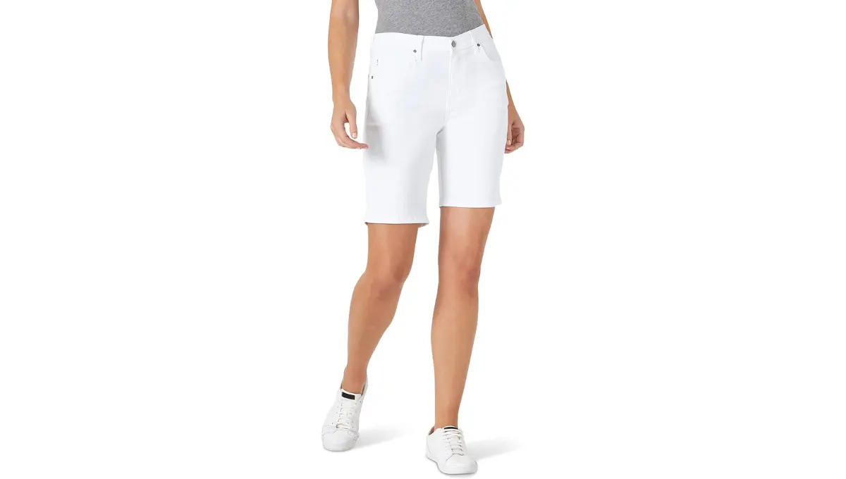 Lee Women's Relaxed Fit Bermuda Short
