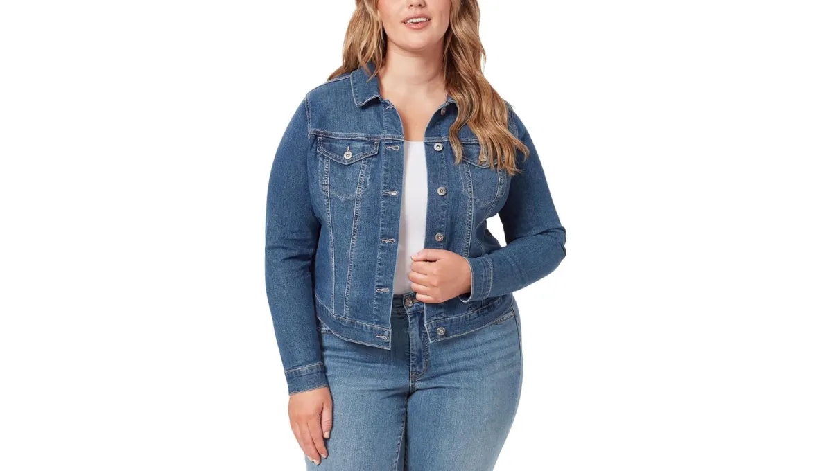 Jessica Simpson Women’s Plus Denim Stretch Denim Jacket