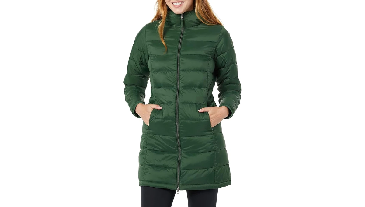 Amazon Essentials Women’s Lightweight Packable Puffer Coat