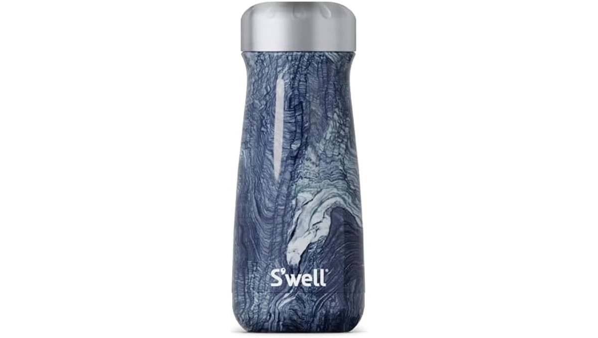 Stay Hydrated, Stay Stylish: 10 Best Water Bottles Every Woman Needs 2025 at Amira Fashion Store